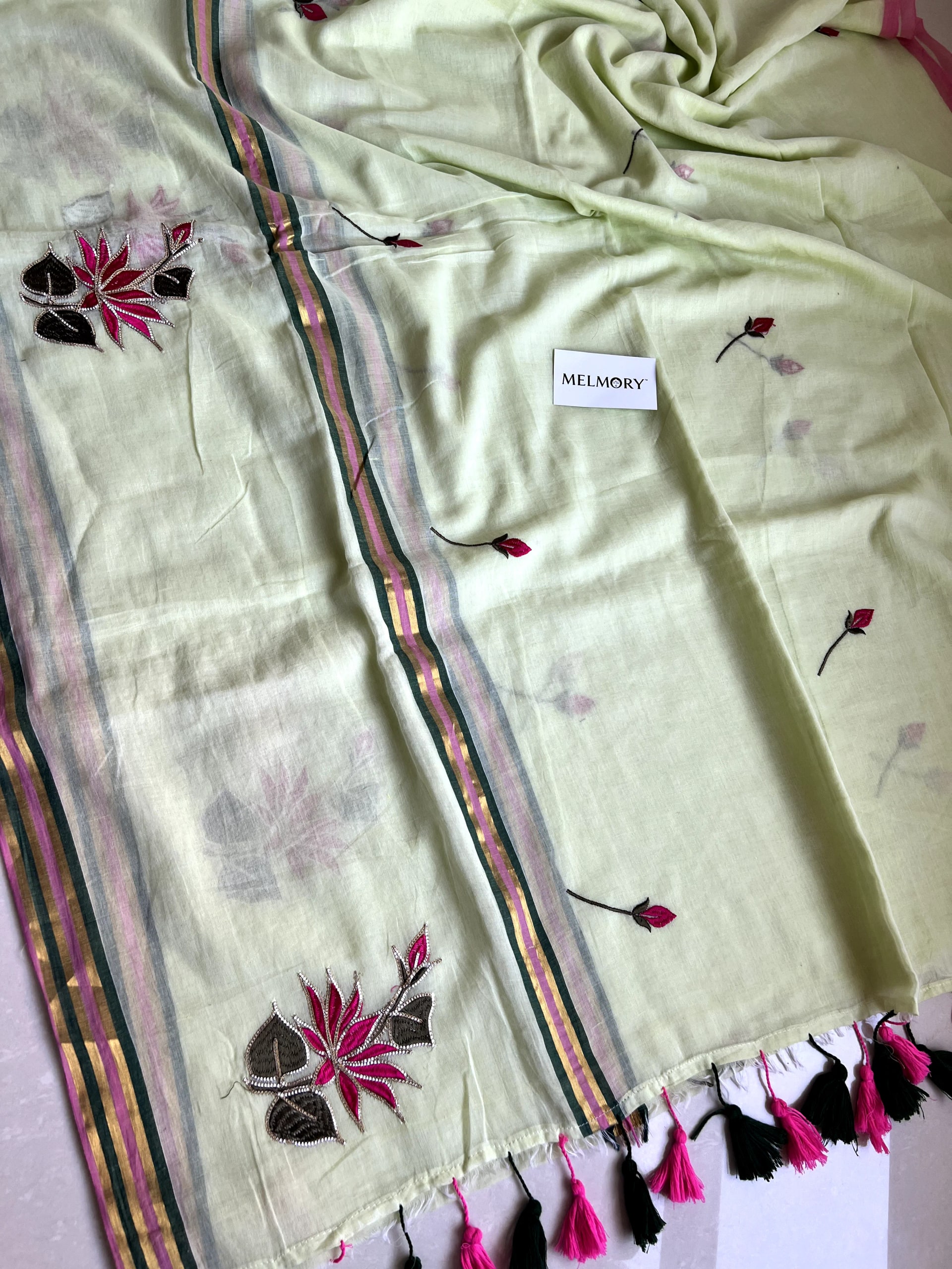 Lotus Embroidery Zari Pure Mul Saree - Light Pistachio Green
