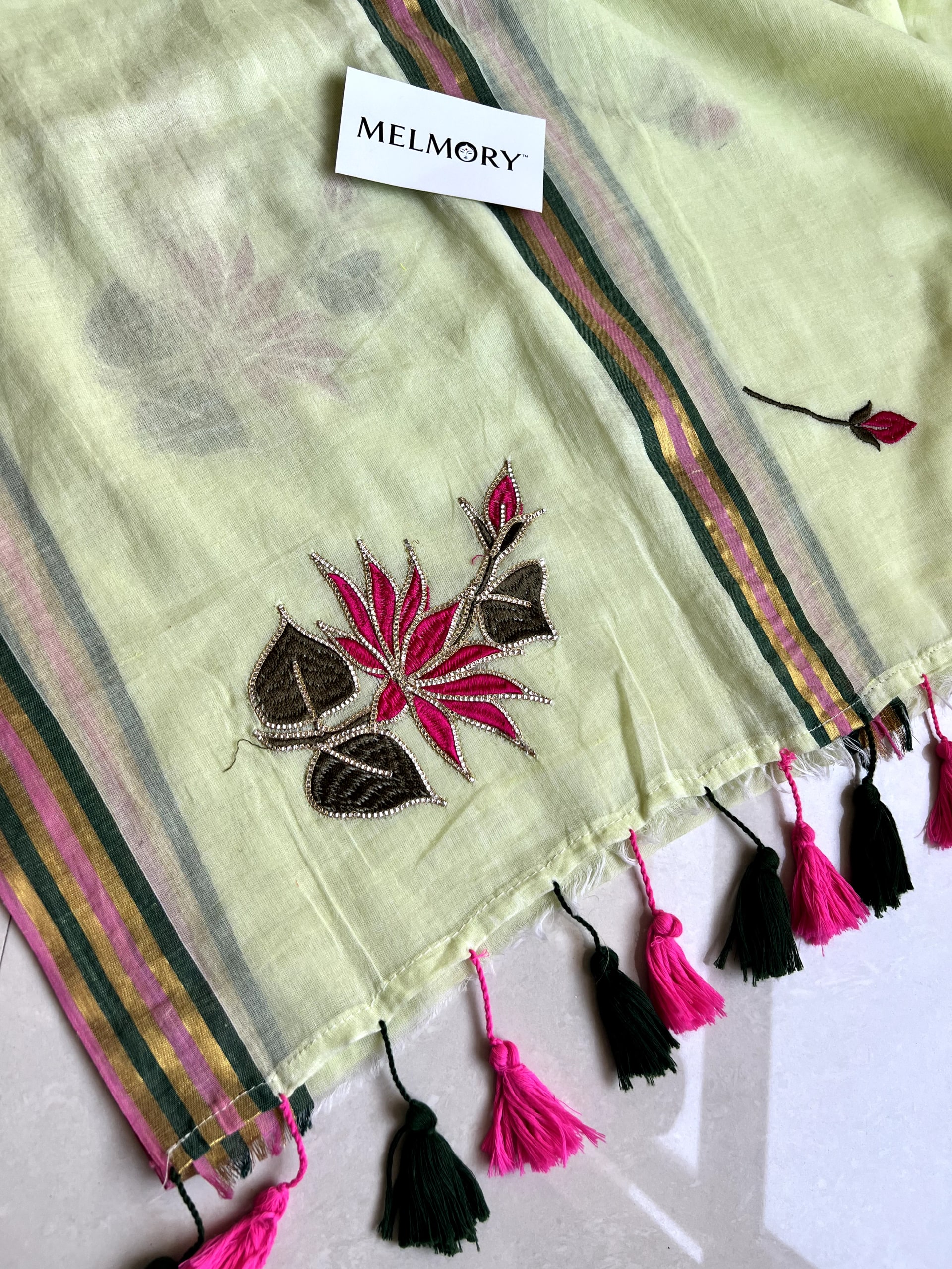 Lotus Embroidery Zari Pure Mul Saree - Light Pistachio Green
